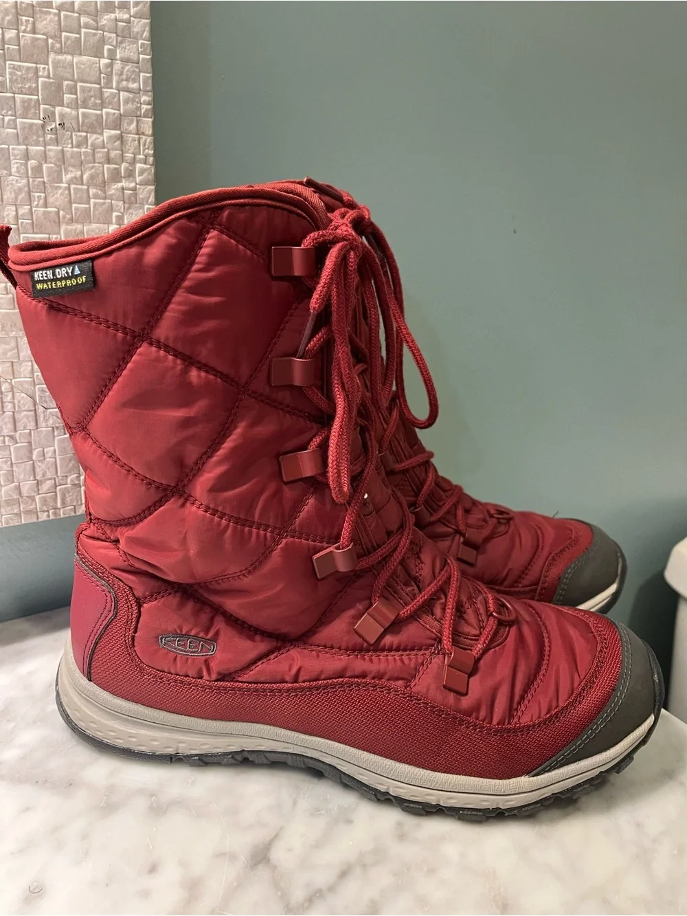 Keen Red Quilted Lace-Up Boot with Black Fleece Lining